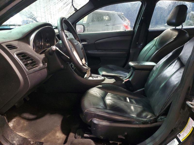 2011 Chrysler 200 Limited