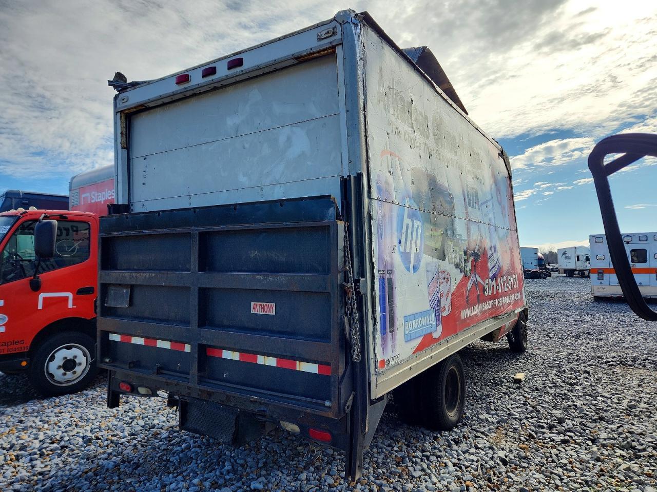 2002 Ford Econoline E350 Super Duty Commercial Cutaway Van