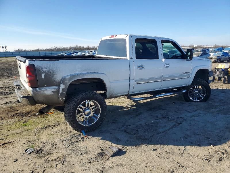 2004 Chevrolet Silverado C2500 Heavy Duty