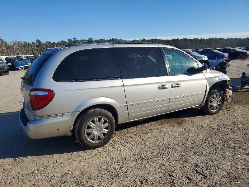 2006 Chrysler Town & Country Limited