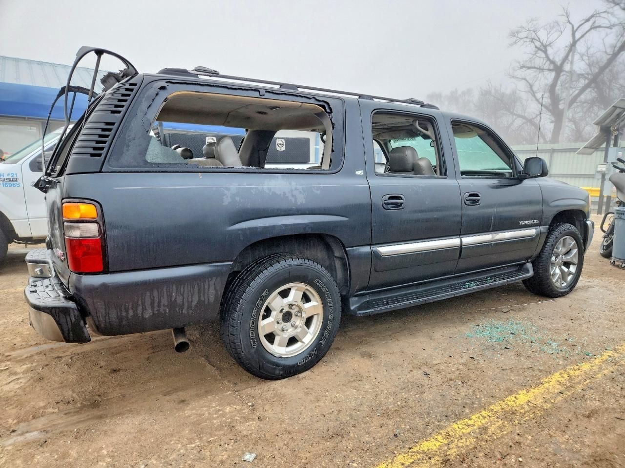 2004 GMC Yukon xl C1500