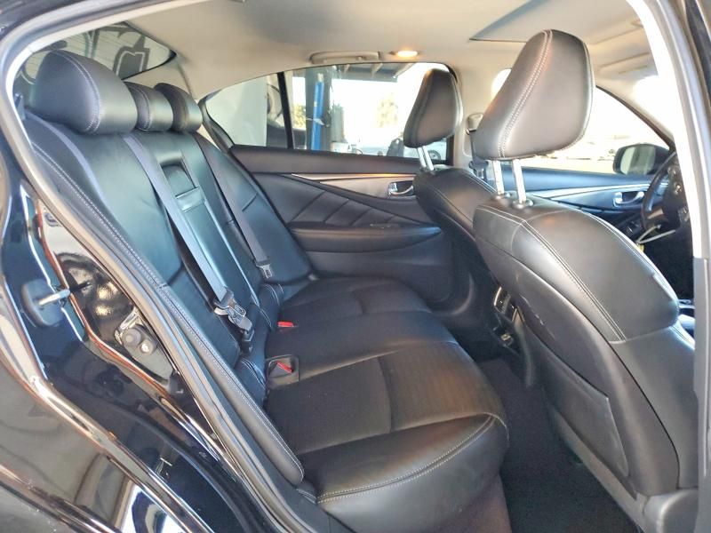 2016 Infiniti Q50 red Sport 400