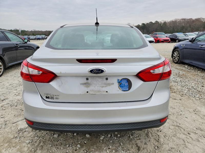 2012 Ford Focus s