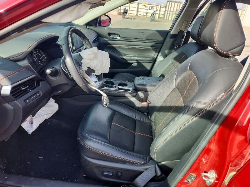 2022 Nissan Altima sr