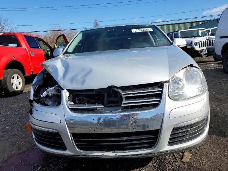 2010 Volkswagen Jetta Limited