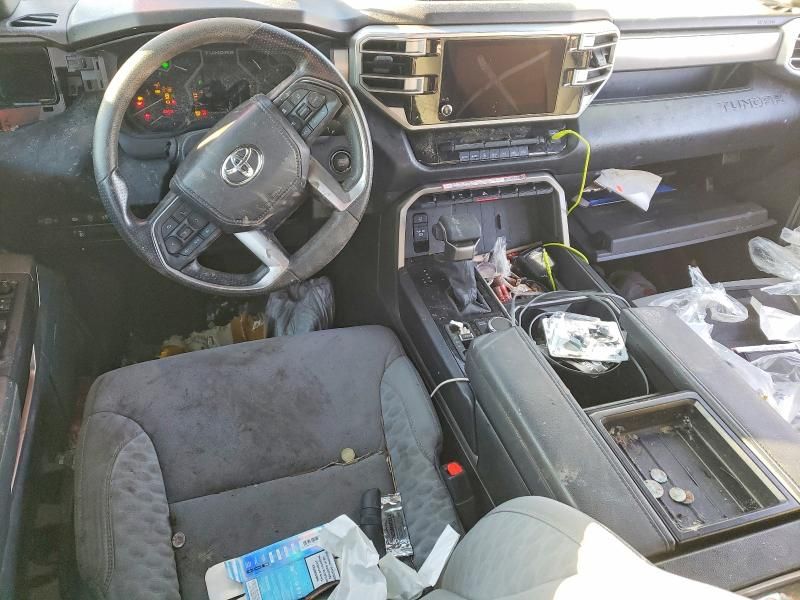 2025 Toyota Tundra Crewmax sr