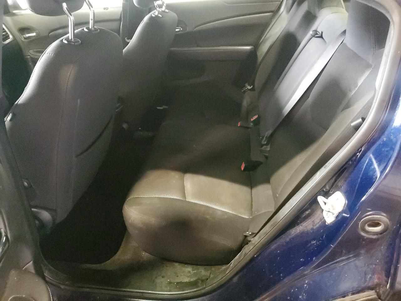 2013 Dodge Avenger se