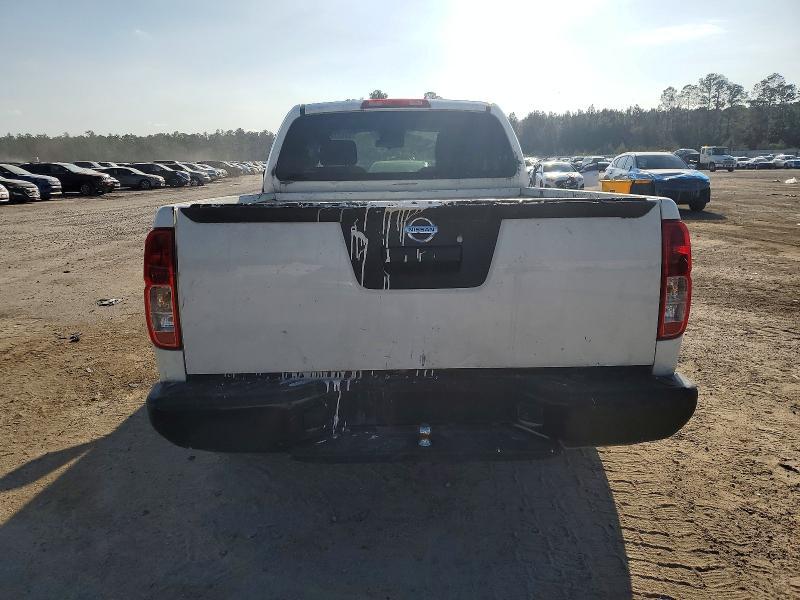 2016 Nissan Frontier S