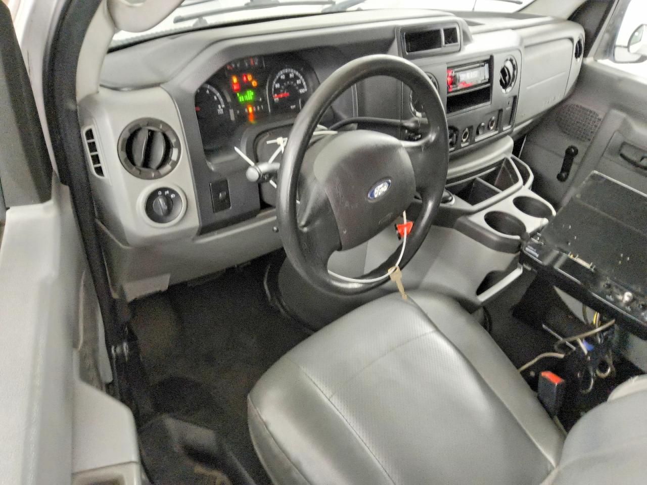 2010 Ford Econoline E250 Van