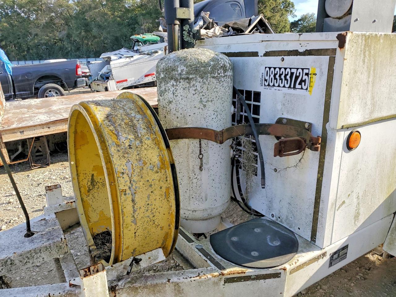 2001 Team Fenex F 121NP Manhole Support Trailer