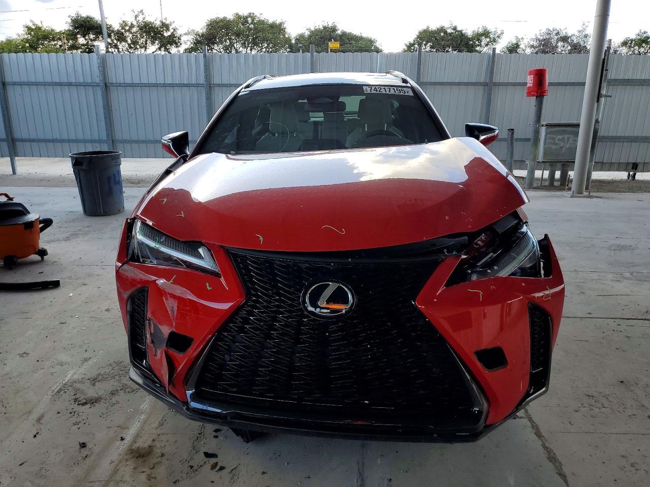 2025 Lexus Ux 300h Base