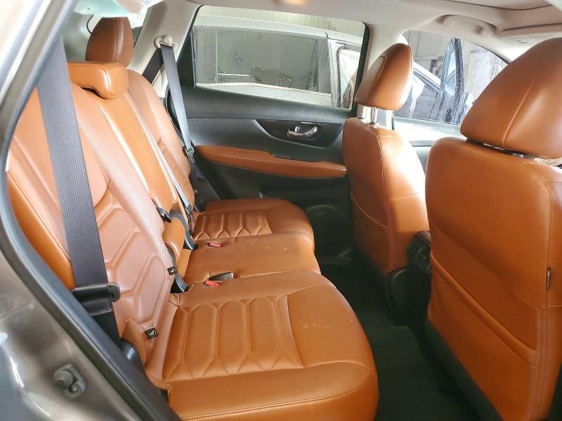 2017 Nissan Rogue sl