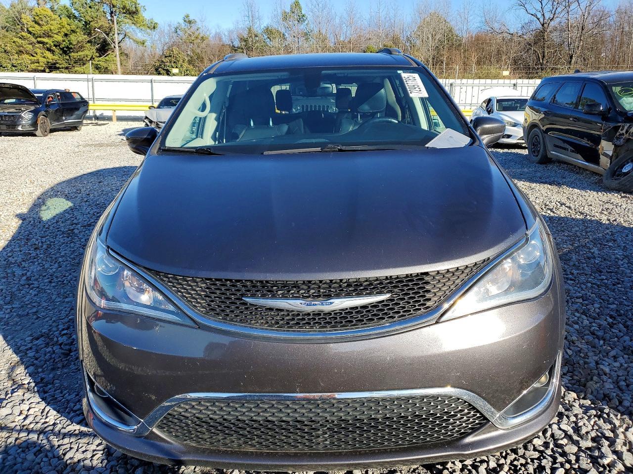 2017 Chrysler Pacifica Touring l Plus