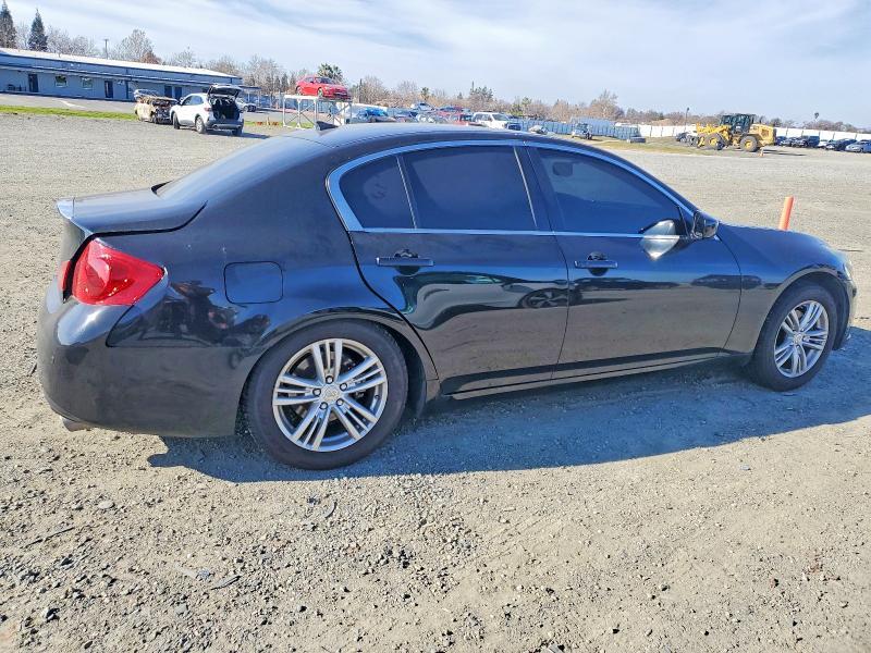 2012 Infiniti G37 Journey