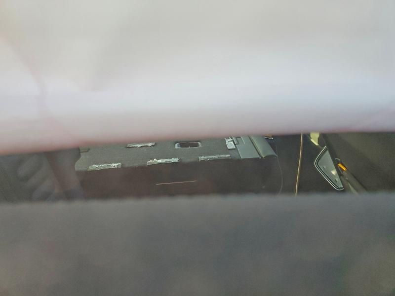 2025 Rivian R1S Adventure