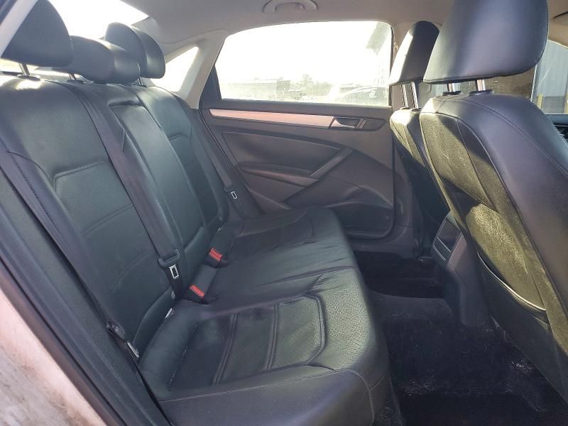 2012 Volkswagen Passat se