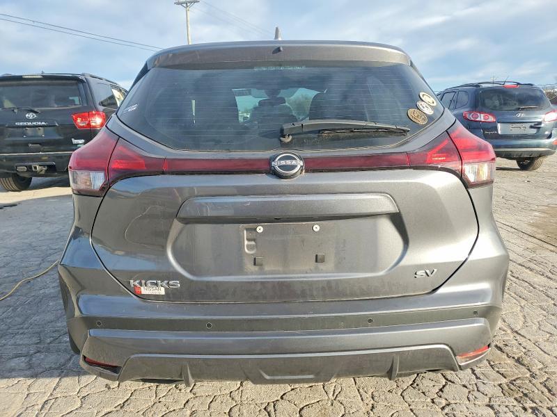 2024 Nissan Kicks sv