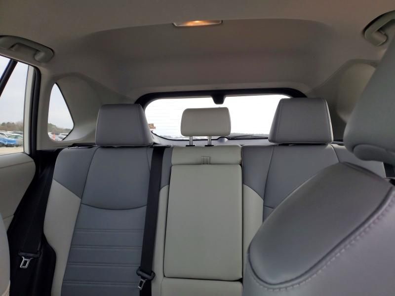 2019 Toyota Rav4 xle Premium