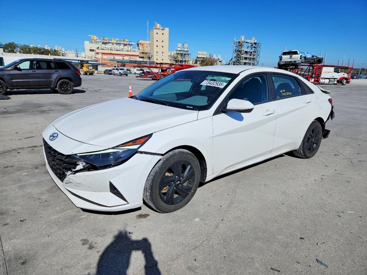 2023 Hyundai Elantra Blue