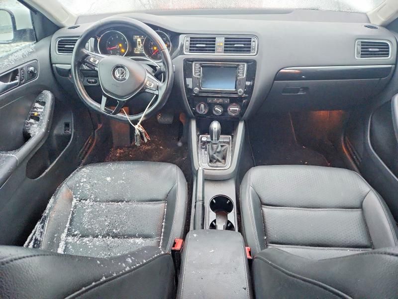 2016 Volkswagen Jetta sel