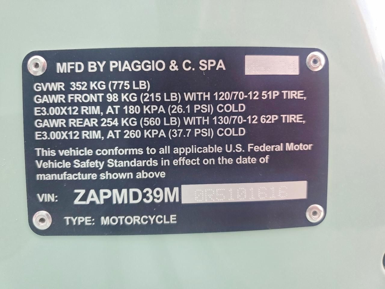 2024 Vespa GTS/SEI Giorni 300