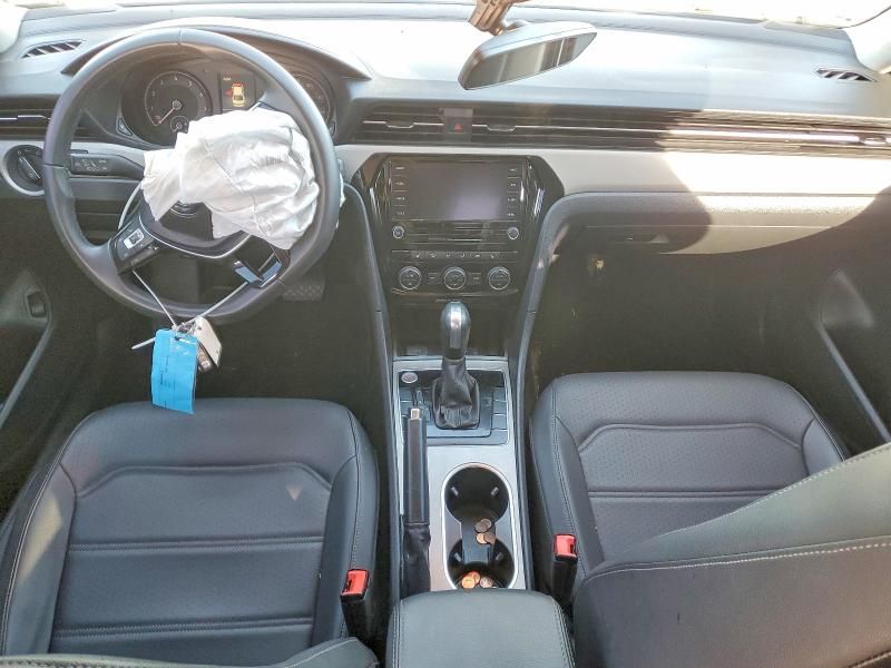 2021 Volkswagen Passat se