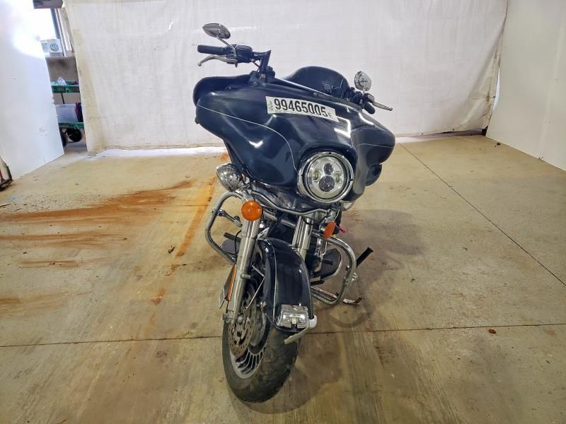 2011 Harley-Davidson Flhtk