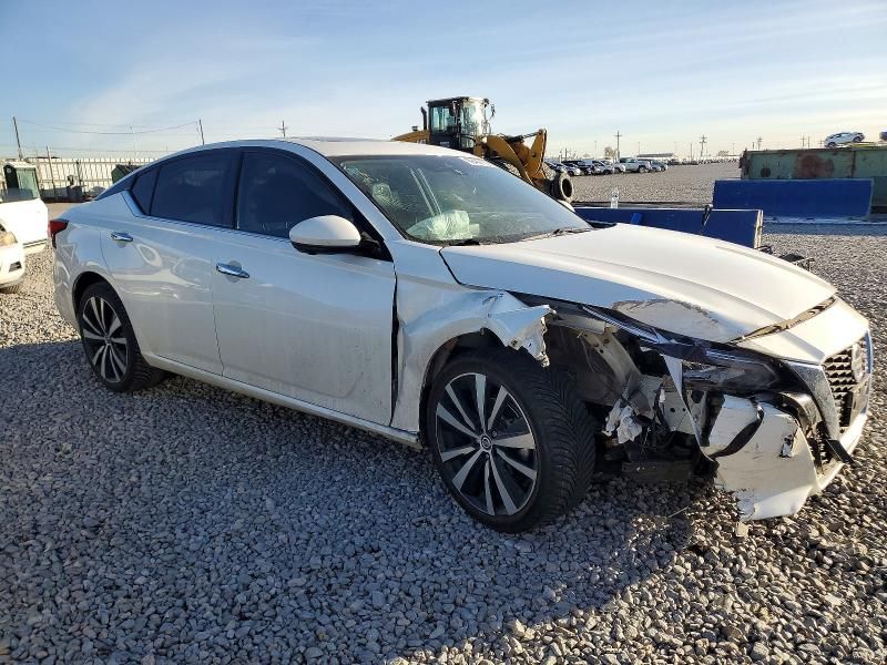 2019 Nissan Altima Platinum