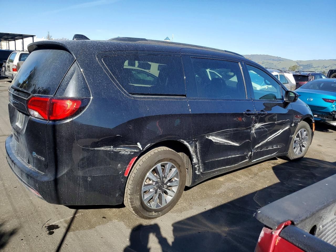 2020 Chrysler Pacifica Hybrid Limited