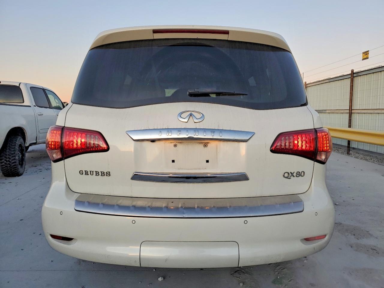 2015 Infinity Qx80