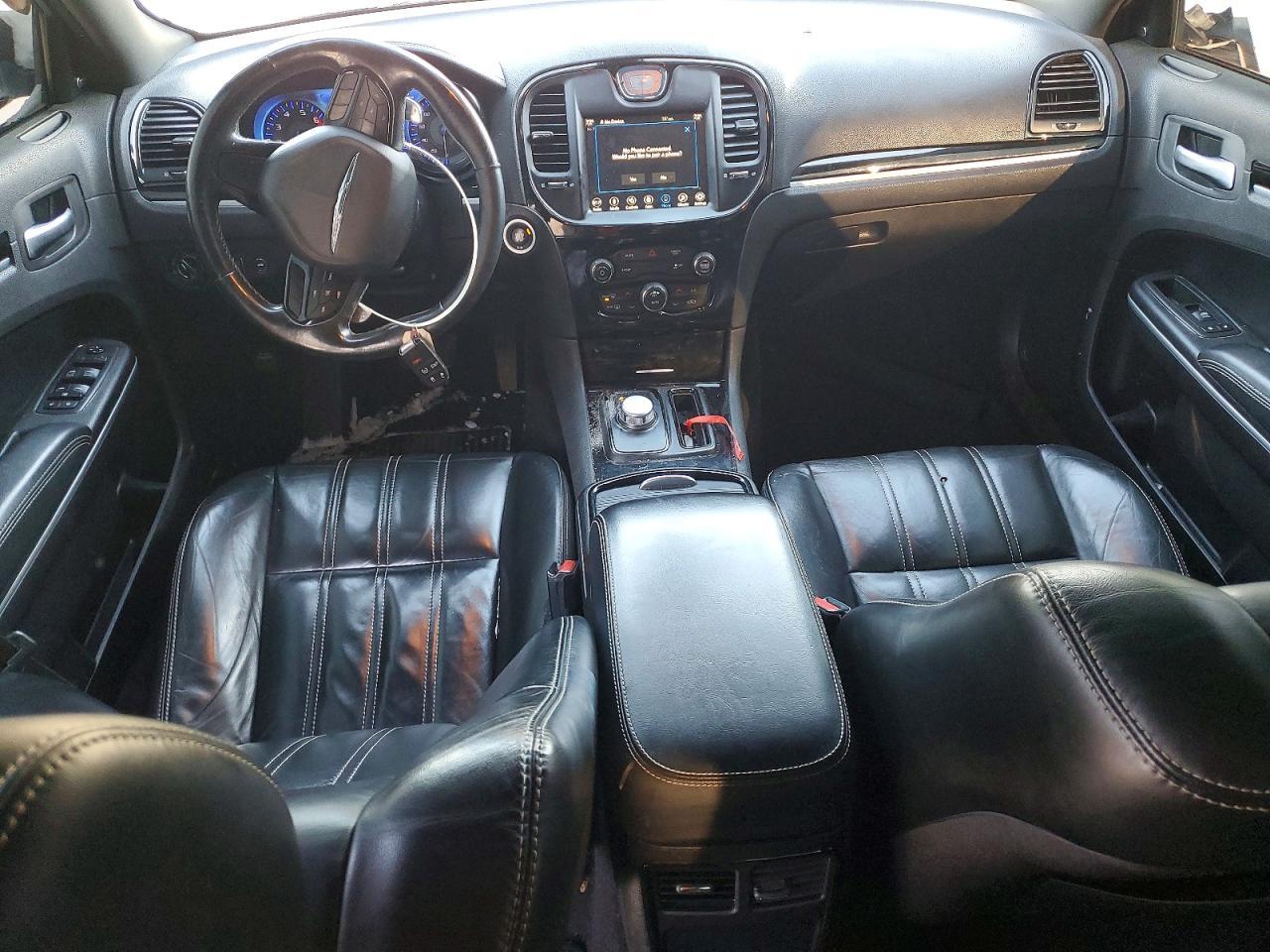 2019 Chrysler 300 s