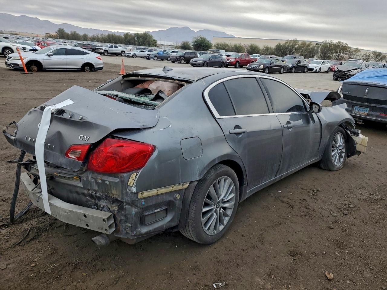 2012 Infiniti G37 Base
