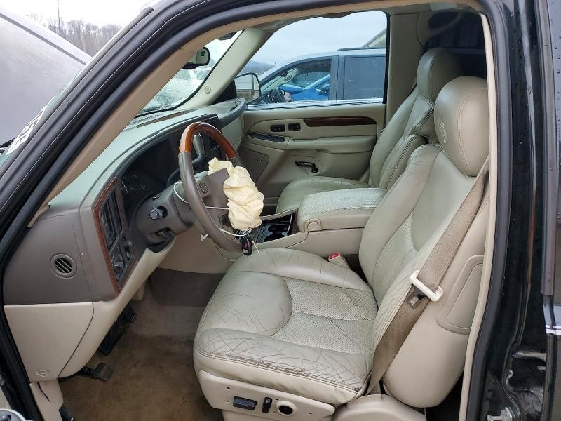 2004 Cadillac Escalade esv