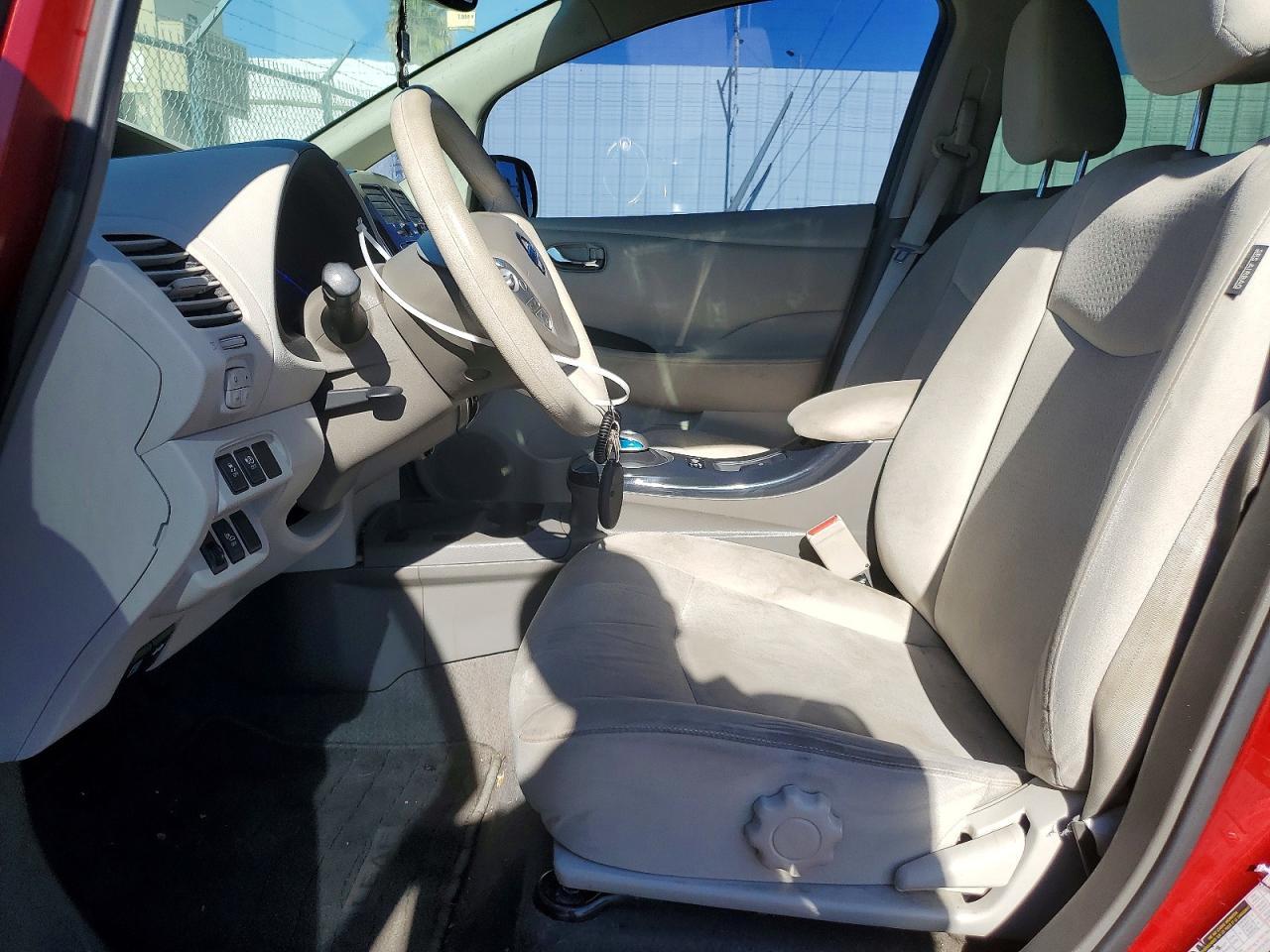 2011 Nissan Leaf sv