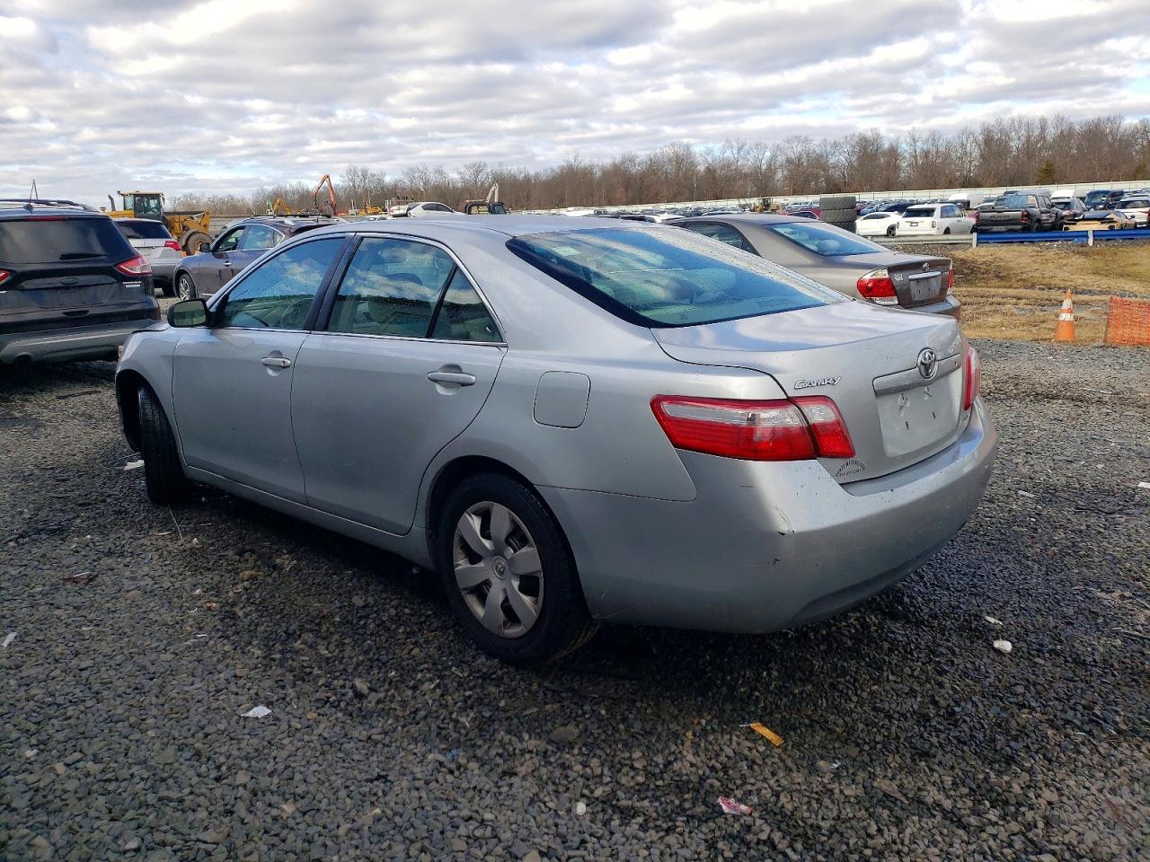 2007 Toyota Camry le