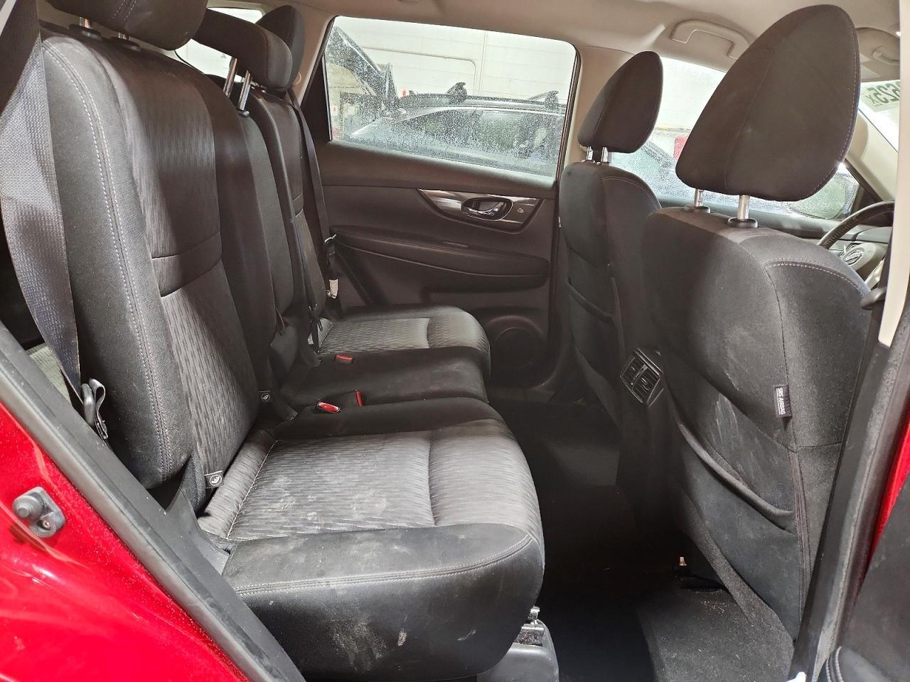2017 Nissan Rogue s
