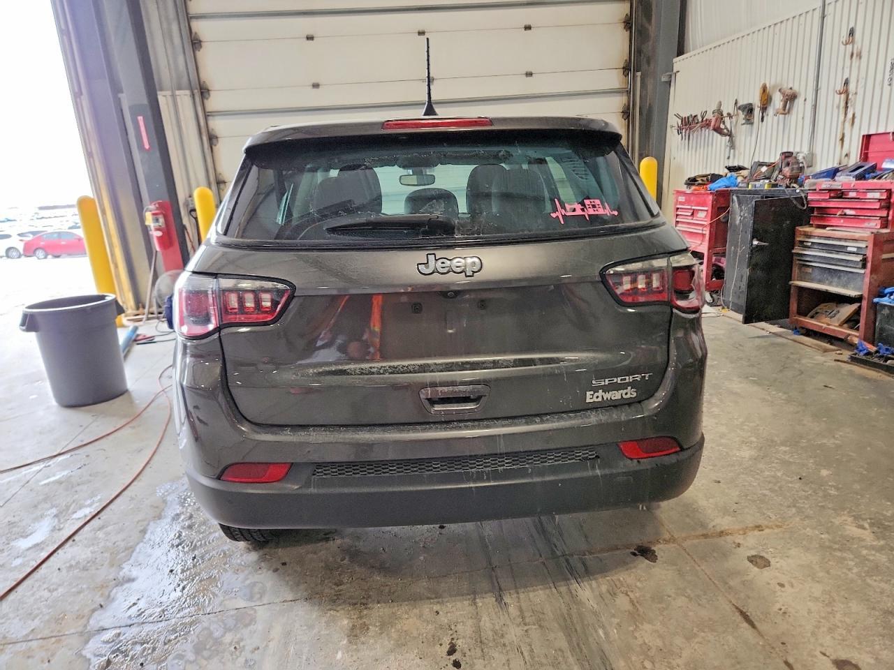 2018 Jeep Compass Sport