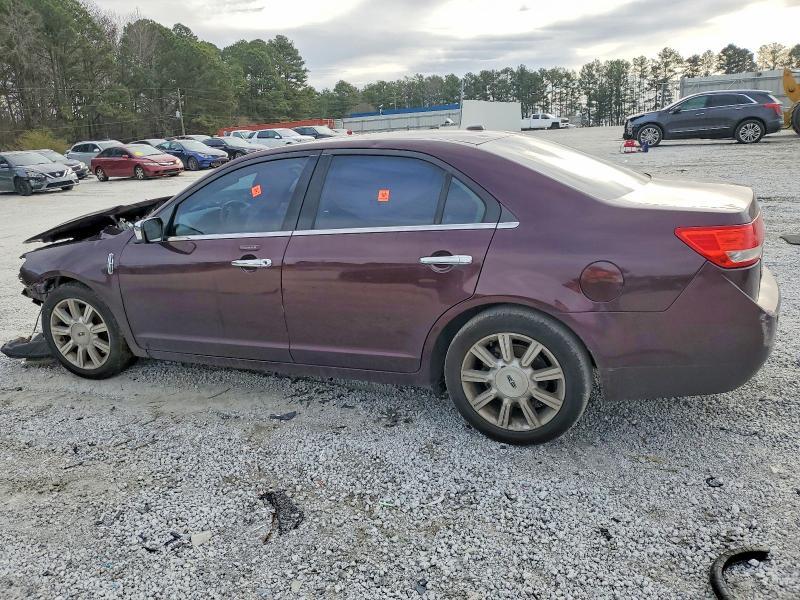 2011 Lincoln Townhouse MKZ