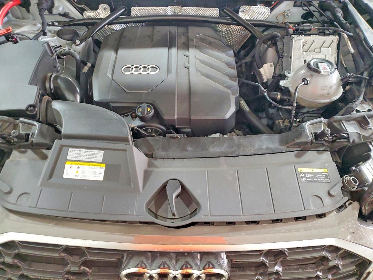 2023 Audi Q5 Premium Plus 45