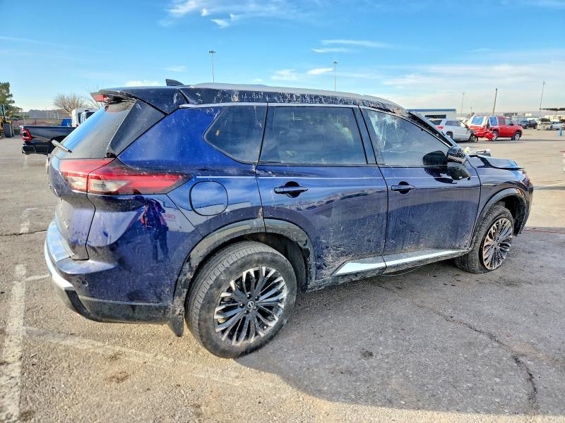 2024 Nissan Rogue Platinum