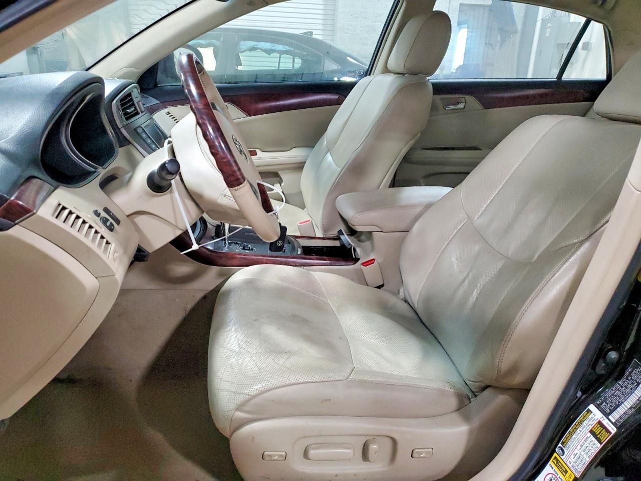 2011 Toyota Avalon Base