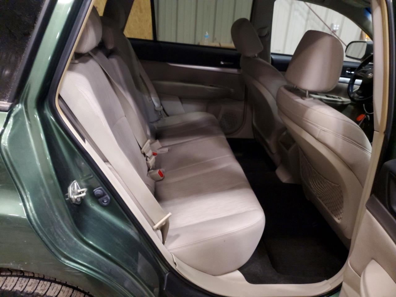 2014 Subaru Outback 2.5i Premium