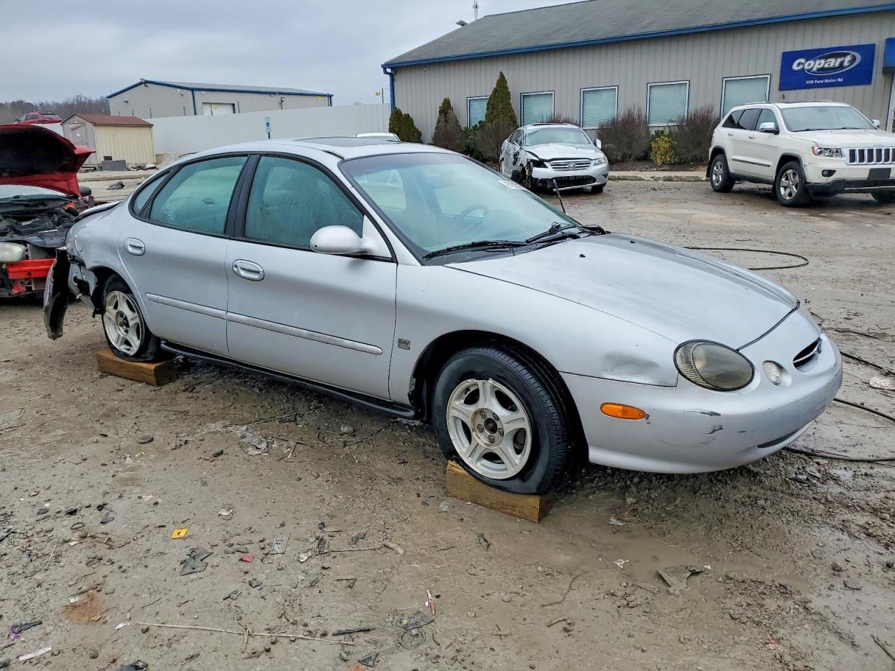 1999 Ford Taurus se