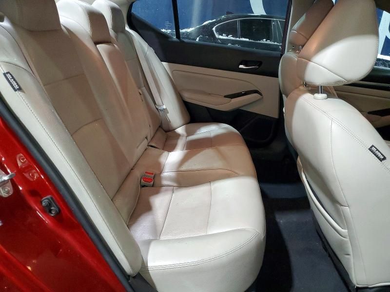 2021 Nissan Altima sl