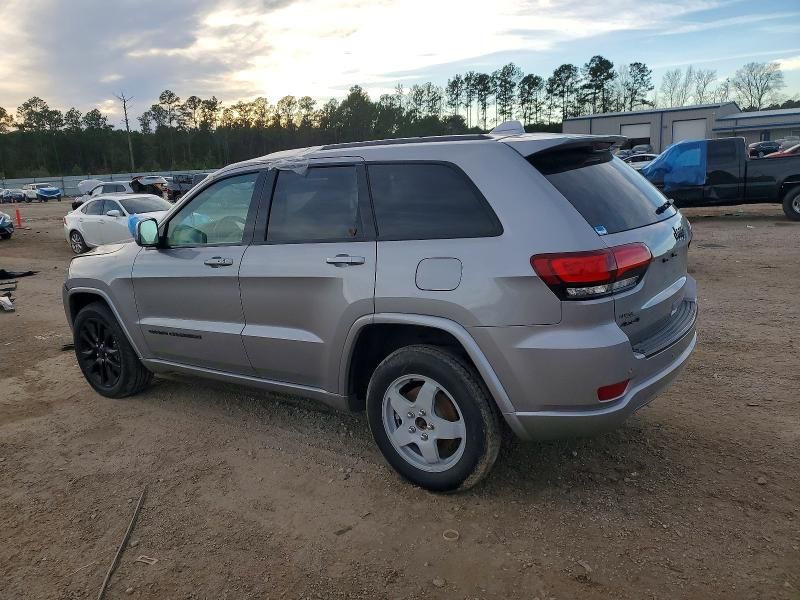 2018 Jeep Grand Cherokee Laredo