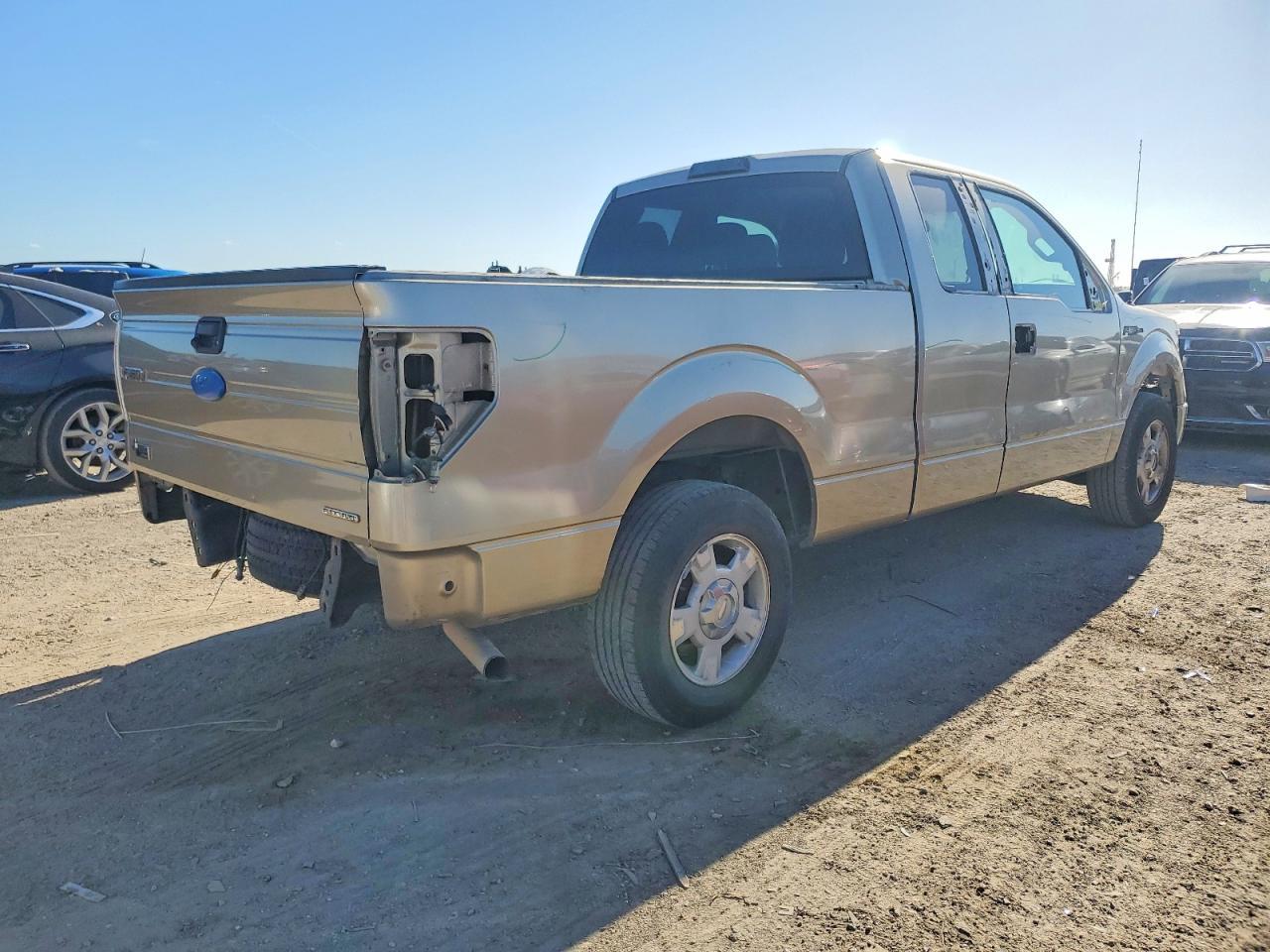2012 Ford F150 Super cab