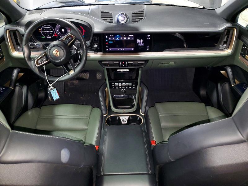 2024 Porsche Cayenne