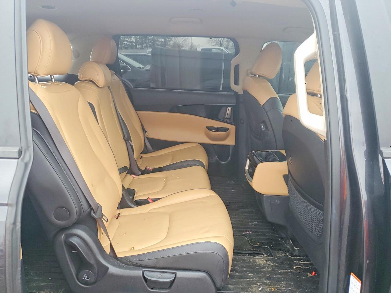 2024 KIA Carnival ex