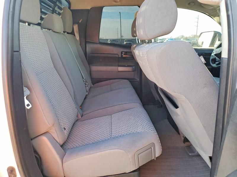 2011 Toyota Tundra Double cab SR5