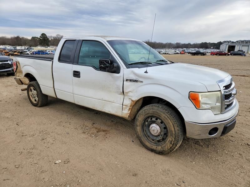 2013 Ford F150 Super cab